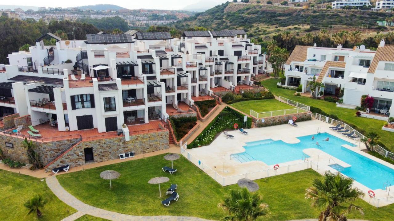 Exclusive Luxury Frontline Beach Penthouse Casares Del Mar - Estepona Exterior foto